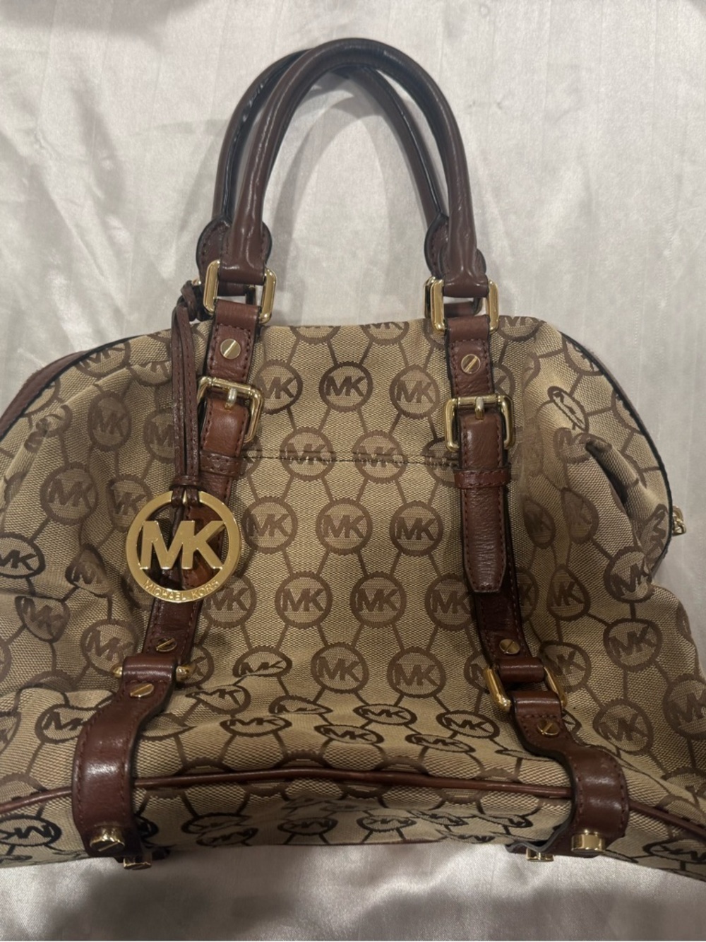 Michael Kors MK Bedford bowling bag satchel Beige and Brown with Gold Hardware